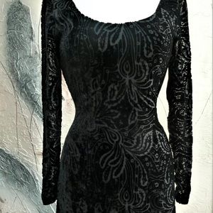 Oscar DeLaRenta black velvet dress NWT 💯Authentic